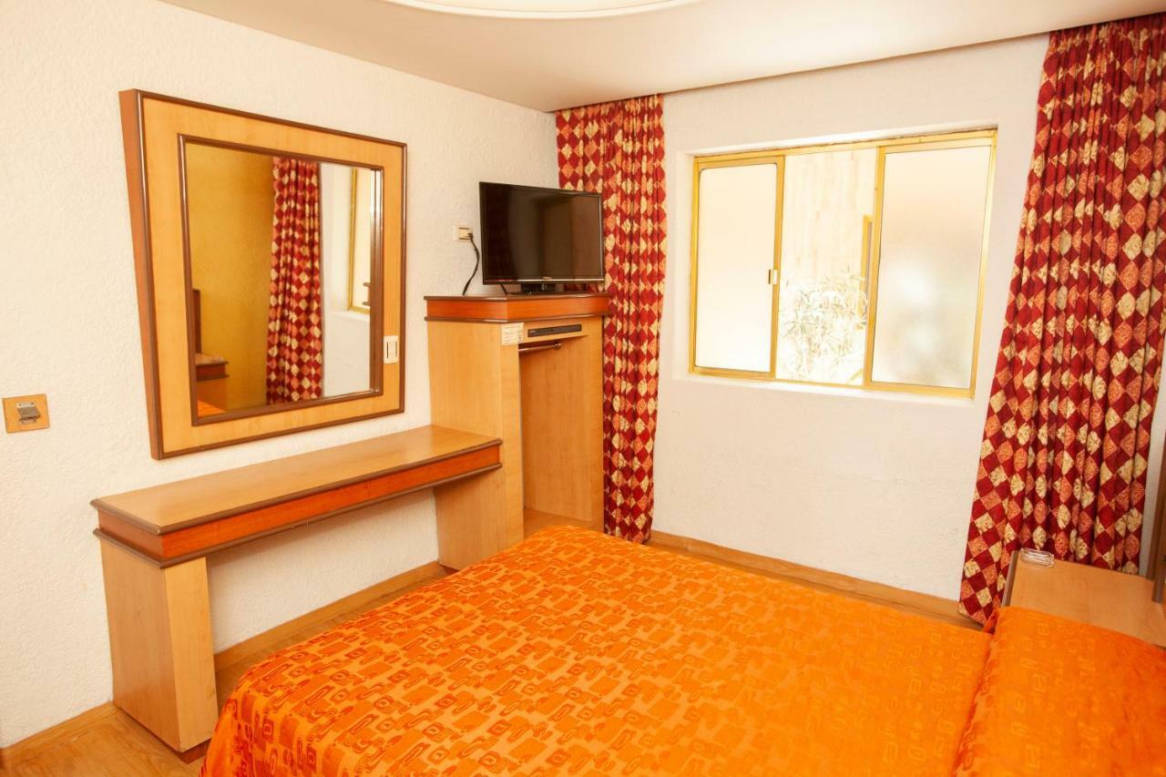 Hotel Tres Colonias - Solo Adultos Мексико Сити Екстериор снимка